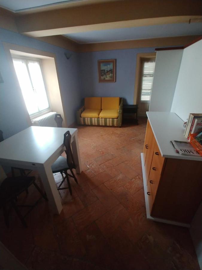 Appartamento Incantevole Ad Armeno ภายนอก รูปภาพ